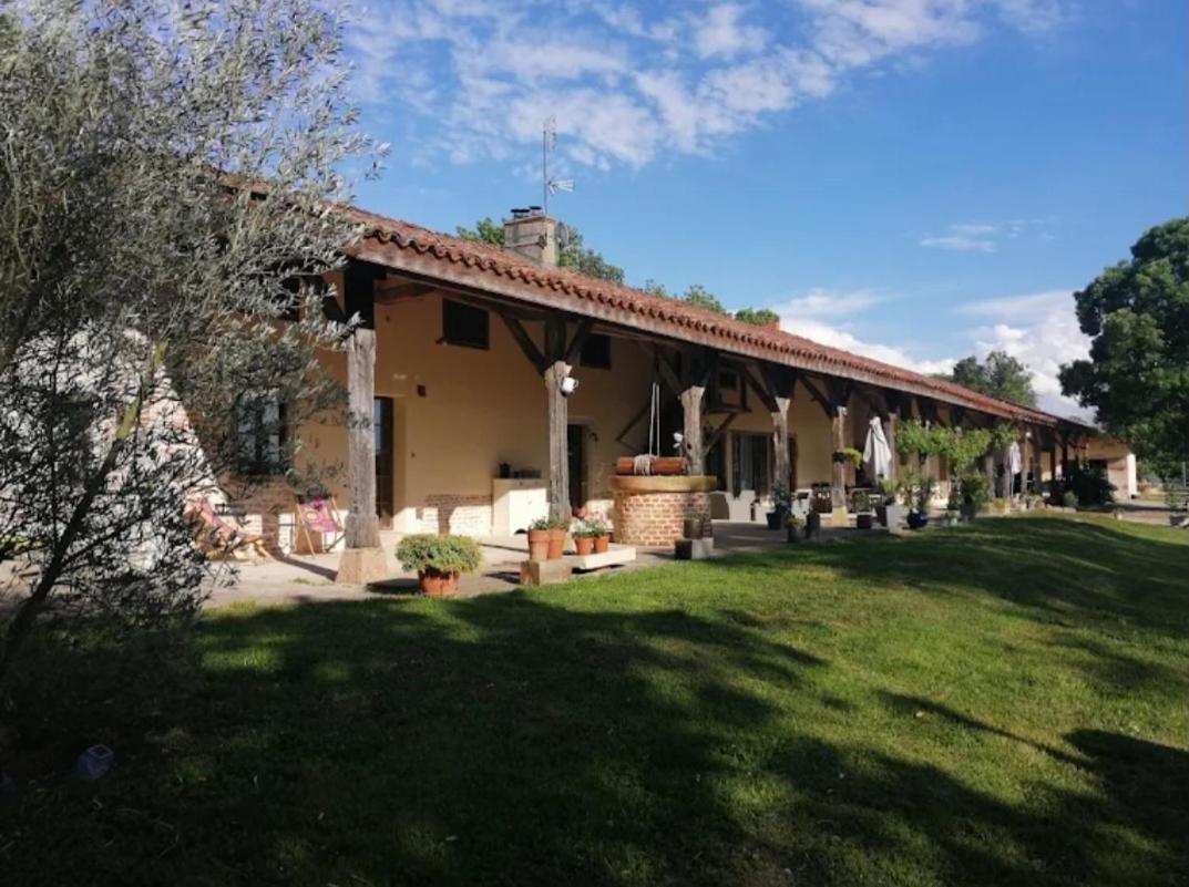 Отель Domaine Des Granges Neuves Confrancon Экстерьер фото